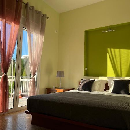 Athens Riviera: 2 Bed / 3' Walk From The Beach Agia Marina (Attica) Exterior foto
