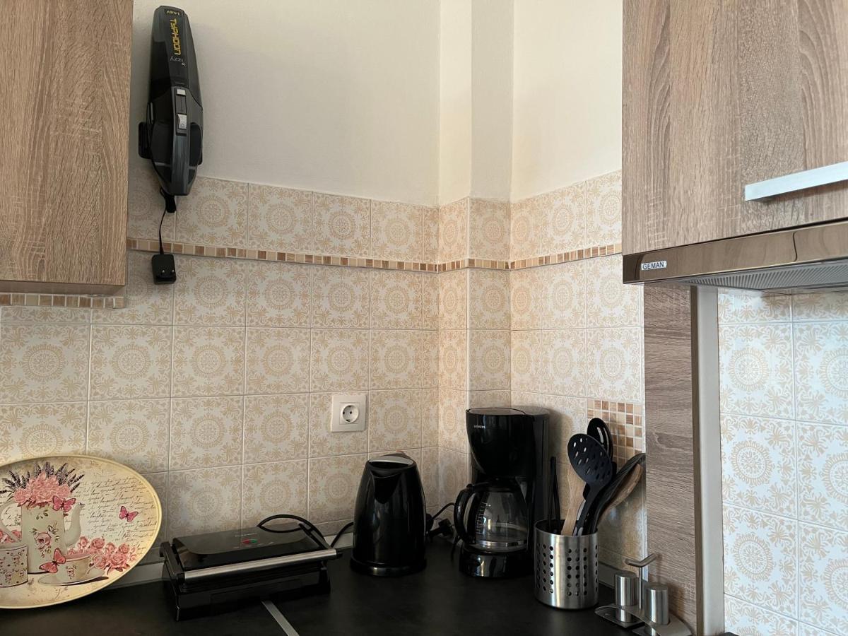 Athens Riviera: 2 Bed / 3' Walk From The Beach Agia Marina (Attica) Exterior foto